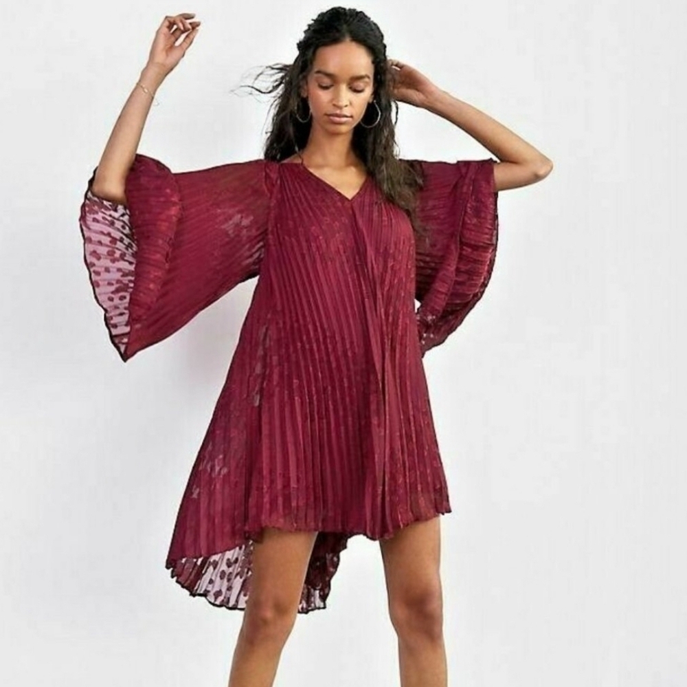 Anthropologie Plum Toulon Pleated Mini Dress M
